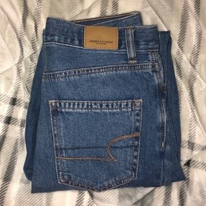American Eagle Mom Jeans